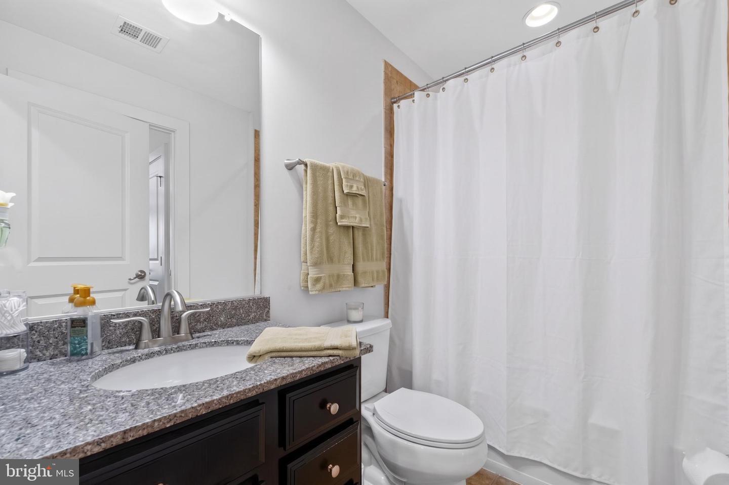 7410 Tennison Ln, Hanover, MD 21076 &mdash; Photo 4